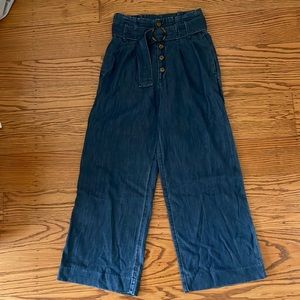Abercrombie & Fitch high waisted wide leg pant